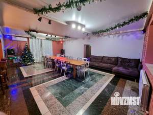 Дом 200м², 2-этажный, посуточно,