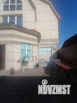 Дом 250м², 3-этажный, посуточно,