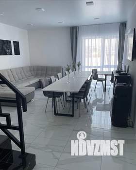 Дом 180м², 2-этажный, посуточно,