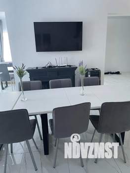 Дом 180м², 2-этажный, посуточно,