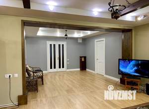 Дом 160м², 2-этажный, на длительный срок,