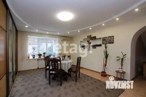 Дом 350м², 3-этажный, участок 10 сот.