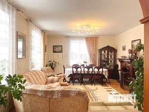 Дом 200м², 2-этажный, участок 8 сот.