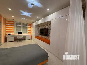 Таунхаус 150м², 3-этажный, участок 1 сот.