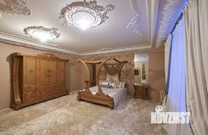 Коттедж 680м², 2-этажный, участок 15 сот.