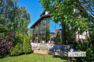 Коттедж 688м², 2-этажный, участок 15 сот.