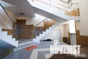 Коттедж 676м², 4-этажный, участок 20 сот.