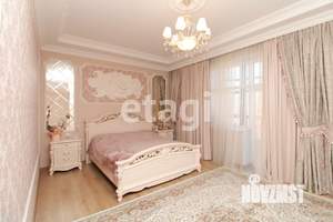 Дом 265м², 3-этажный, участок 6 сот.