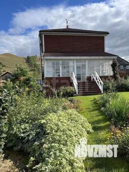 Дом 180м², 3-этажный, участок 10 сот.