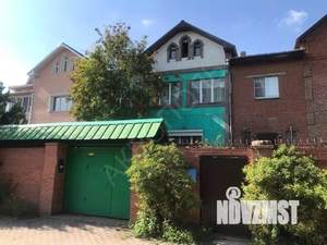 Коттедж 315м², 3-этажный, участок 4 сот.