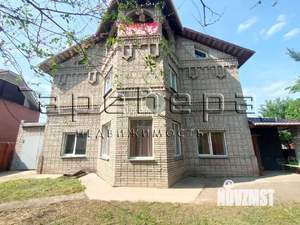 Коттедж 315м², 3-этажный, участок 7 сот.