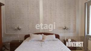 Дом 392м², 3-этажный, участок 16 сот.