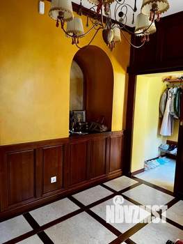 Коттедж 1200м², 3-этажный, участок 38 сот.