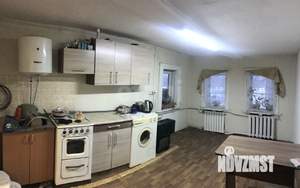 Дом 80м², 2-этажный, участок 3 сот.