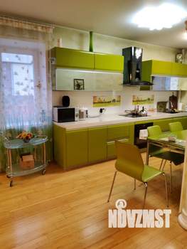 Коттедж 320м², 2-этажный, участок 8 сот.