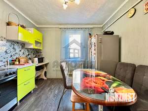 Дом 93м², 2-этажный, участок 6 сот.