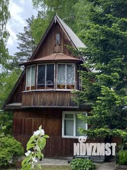 Дом 61м², 2-этажный, участок 6 сот.