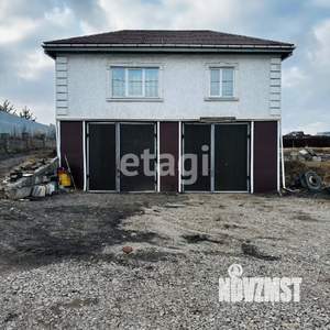 Дом 200м², 2-этажный, участок 10 сот.