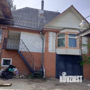 Дом 184м², 2-этажный, участок 13 сот.