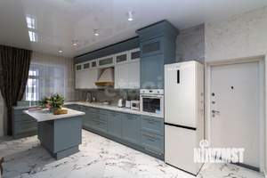 Дом 330м², 2-этажный, участок 8 сот.