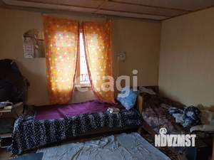 Дом 30м², 2-этажный, участок 10 сот.