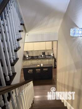 Таунхаус 182м², 3-этажный, участок 3 сот.