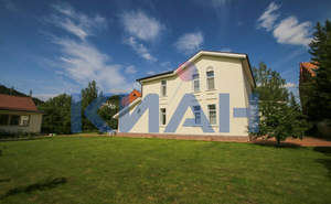 Дом 286м², 2-этажный, участок 13 сот.