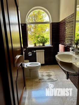 Коттедж 1200м², 3-этажный, участок 38 сот.