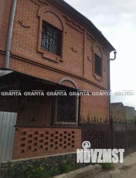 Дом 119м², 3-этажный, участок 8 сот.