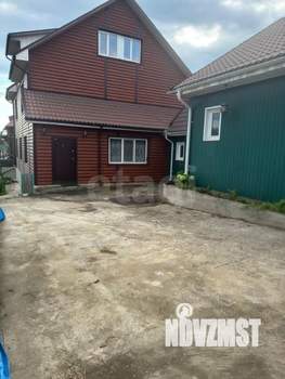 Дом 292м², 3-этажный, участок 12 сот.