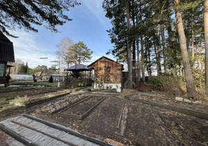 Дом 40м², 2-этажный, участок 10 сот.