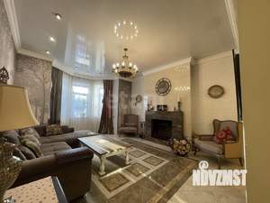 Дом 357м², 3-этажный, участок 43 сот.