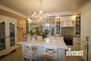 Коттедж 390м², 3-этажный, участок 11 сот.