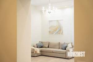 Коттедж 600м², 3-этажный, участок 15 сот.