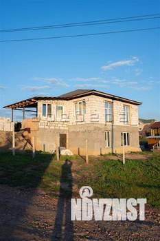 Дом 181м², 2-этажный, участок 11 сот.