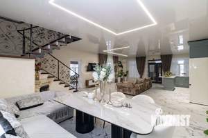 Дом 330м², 2-этажный, участок 8 сот.