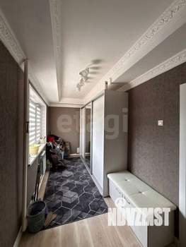 Дом 200м², 3-этажный, участок 6 сот.