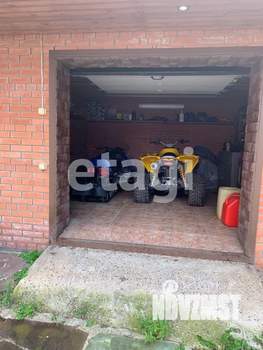 Дом 350м², 3-этажный, участок 15 сот.