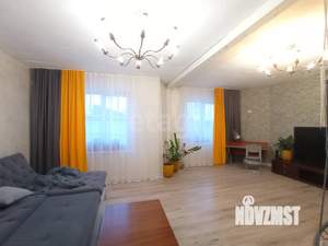 Дом 252м², 2-этажный, участок 6 сот.