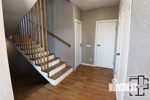 Коттедж 160м², 3-этажный, участок 8 сот.