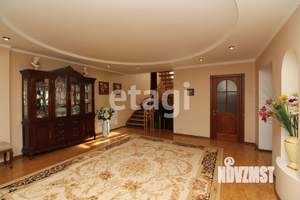 Дом 440м², 2-этажный, участок 22 сот.