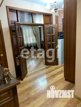 Дом 350м², 3-этажный, участок 15 сот.