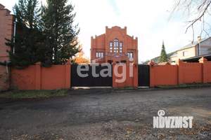Дом 500м², 3-этажный, участок 10 сот.