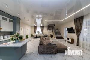 Дом 330м², 2-этажный, участок 8 сот.