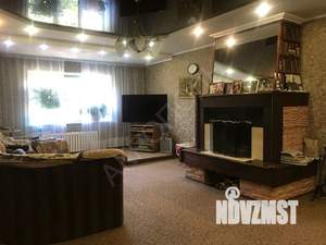 Коттедж 315м², 3-этажный, участок 4 сот.