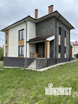 Коттедж 212м², 2-этажный, участок 14 сот.