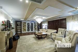 Дом 382м², 3-этажный, участок 21 сот.