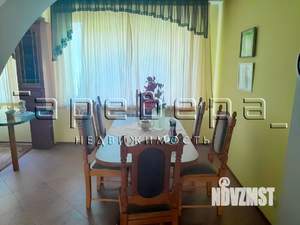 Коттедж 198м², 3-этажный, участок 10 сот.