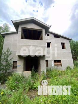 Дом 853м², 2-этажный, участок 40 сот.