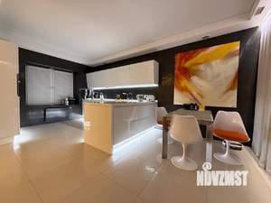 Таунхаус 150м², 3-этажный, участок 1 сот.